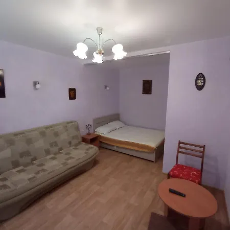 квартира на 7й фонтана Apartman *